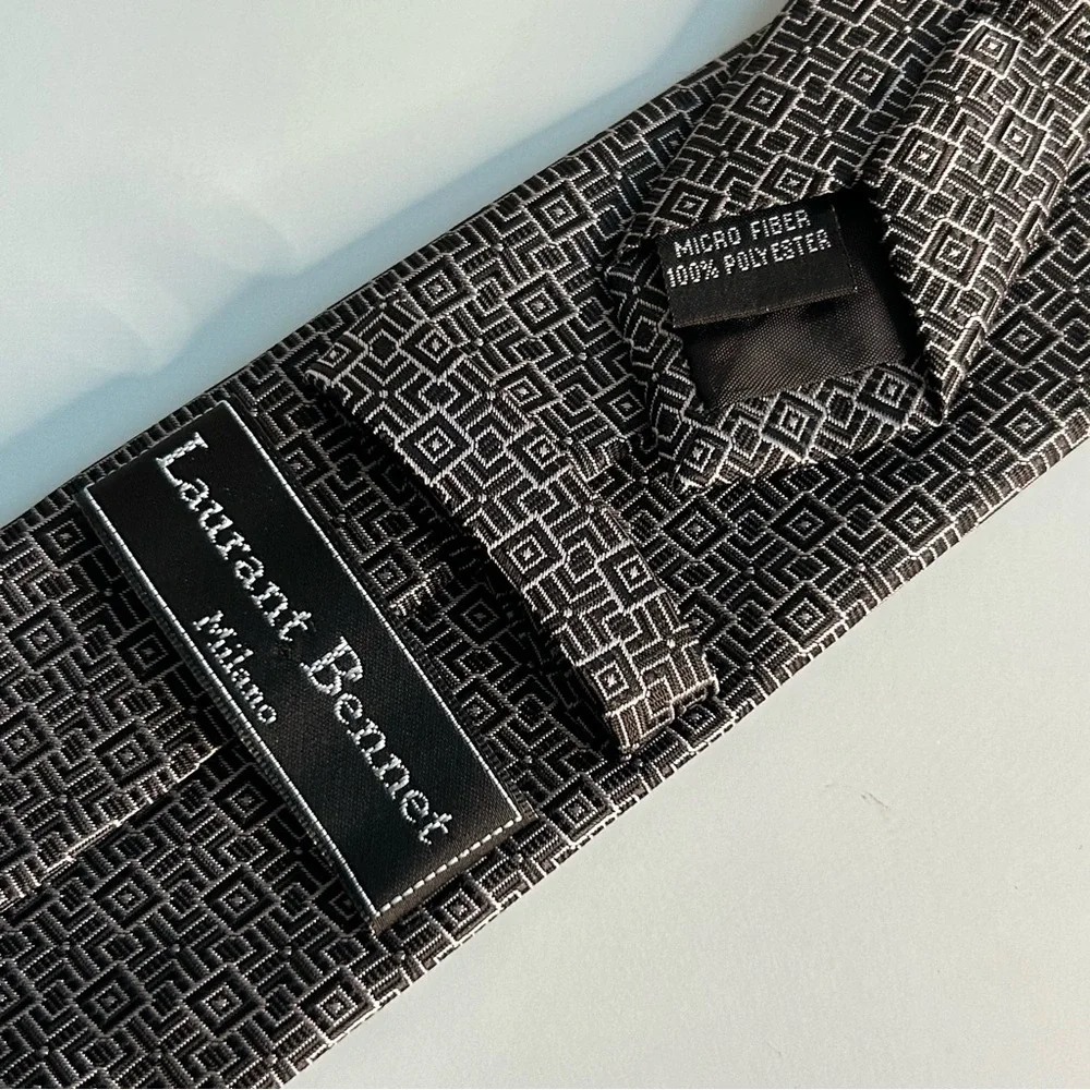Laurant Bennet Geometric Black and Gray Men's 60” Tie